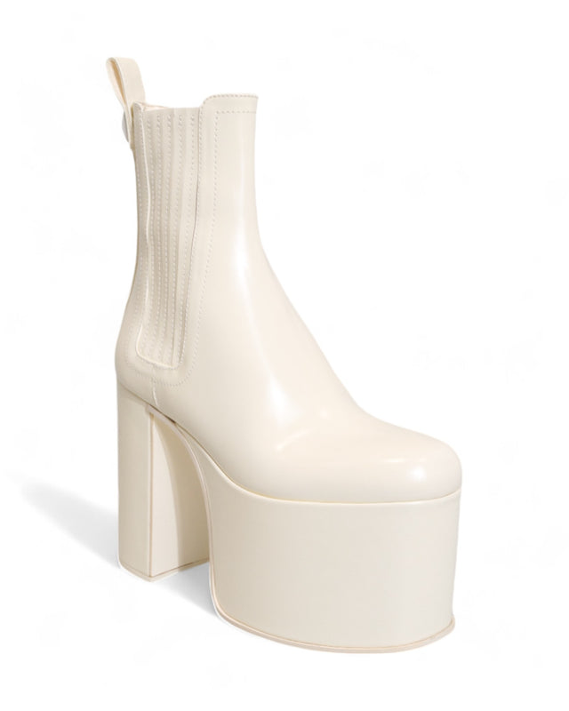 Valentino Garavani Platform Chelsea Boots