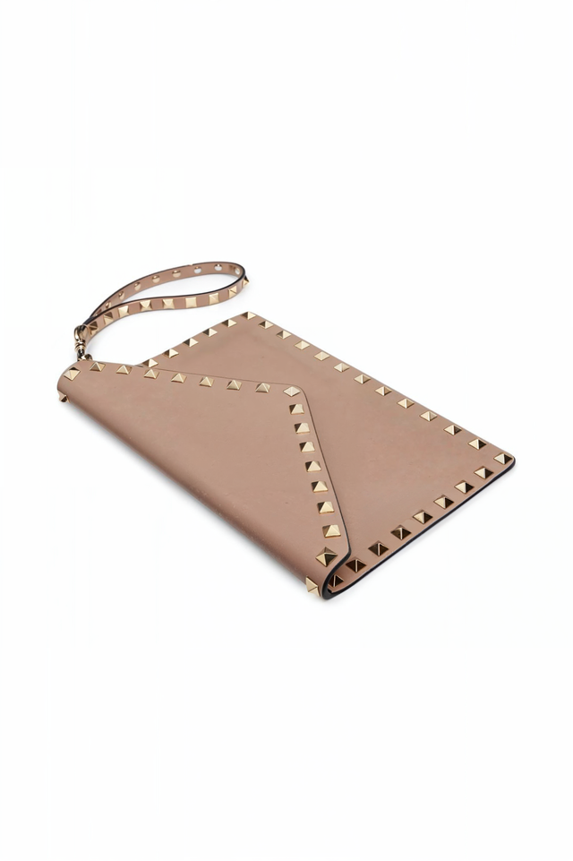 Valentino Garavani Rockstud Leather Envelope Clutch
