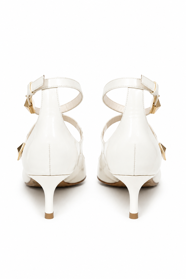 Valentino Garavani Rockstud Leather Mary Jane Pumps in Ivory