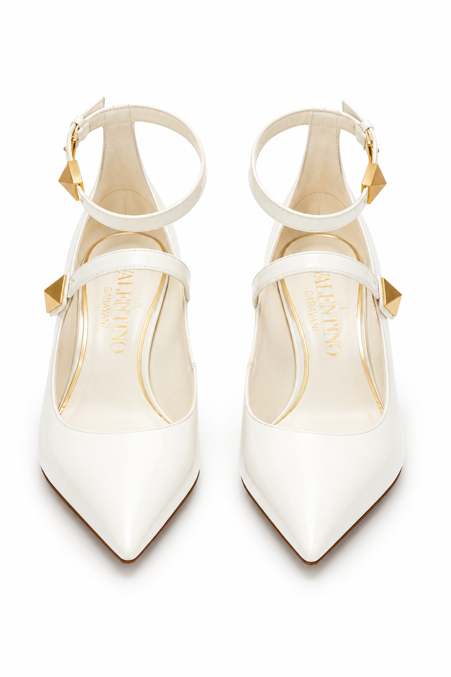 Valentino Garavani Rockstud Leather Mary Jane Pumps in Ivory