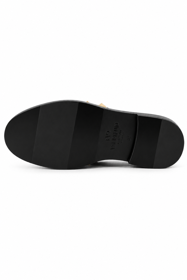 Valentino Garavani VLogo Signature Leather Loafers – Black/Gold