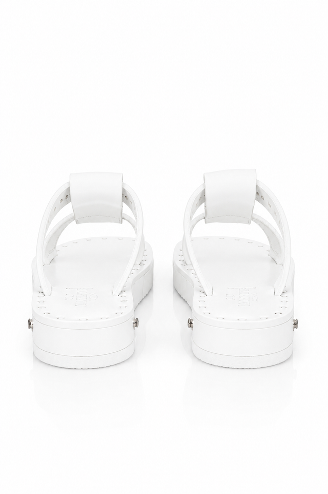 Valentino Garavani Feather-Detail Flat Sandals – Black & White