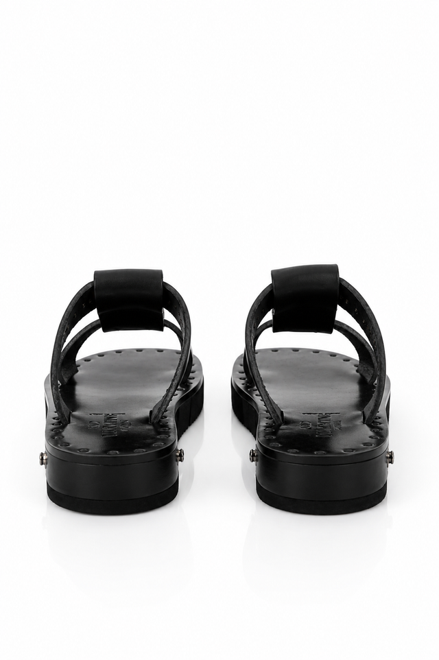 Valentino Garavani Feather-Detail Flat Sandals – Black & White