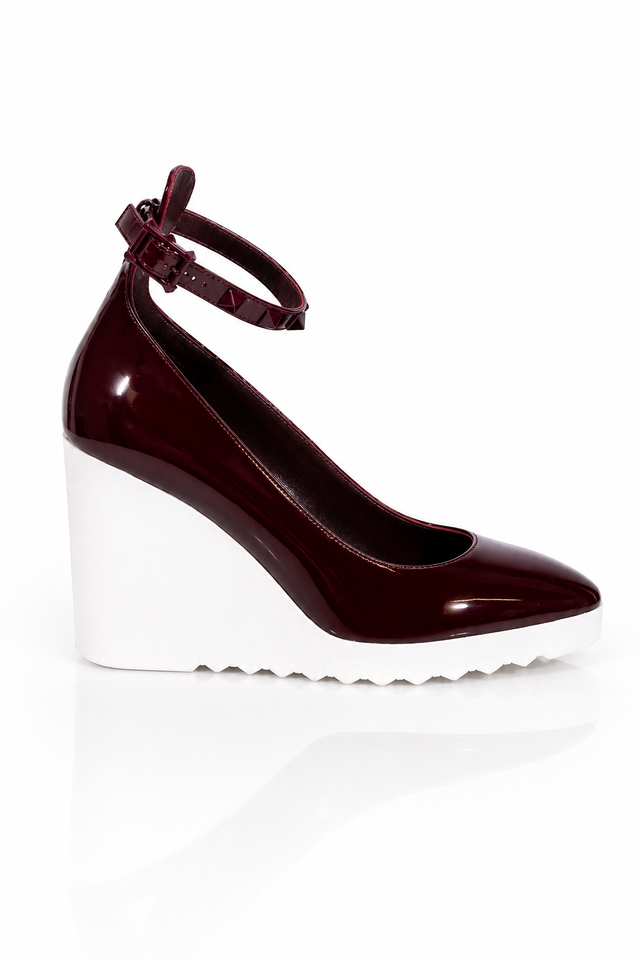 Valentino Garavani Rockstud Patent Wedge Pumps