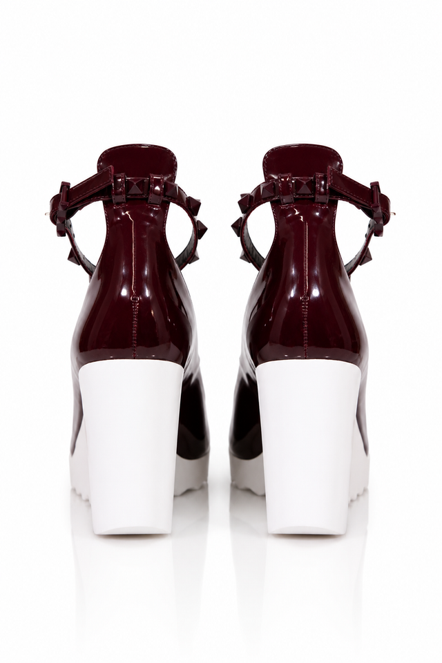Valentino Garavani Rockstud Patent Wedge Pumps