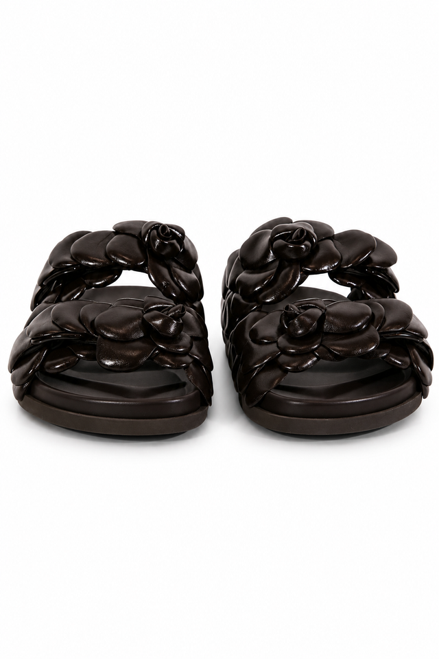 Valentino Garavani Floral-Appliqué Leather Slide Sandals in Ebony