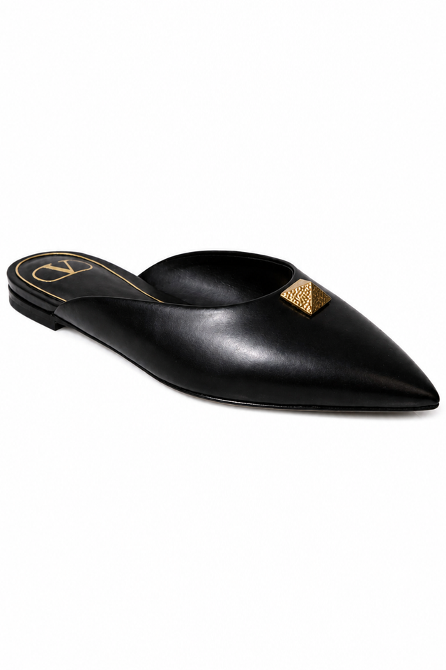 Valentino Garavani Rockstud Leather Pointed-Toe Mule – Black