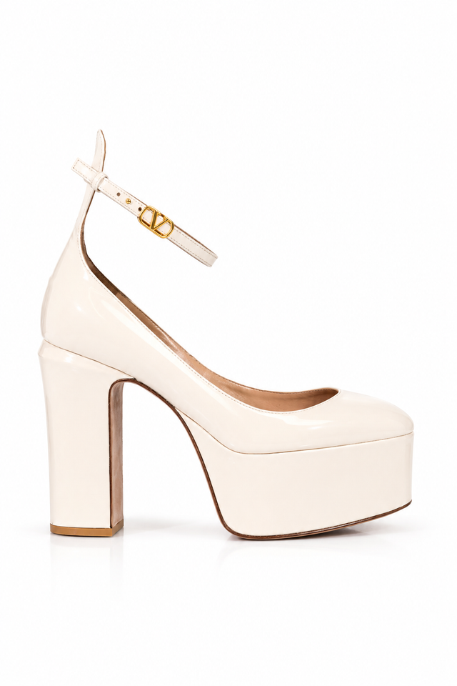 Valentino Garavani Tan-Go Patent Platform Pump