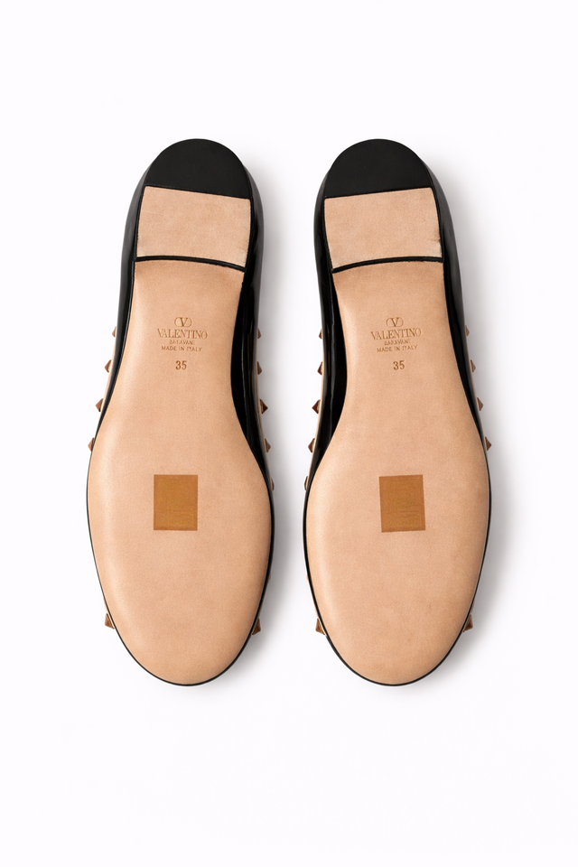 Valentino Garavani Rockstud Bow Patent Leather Ballet Flats – Black/Blush